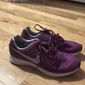 Nike purple shoes